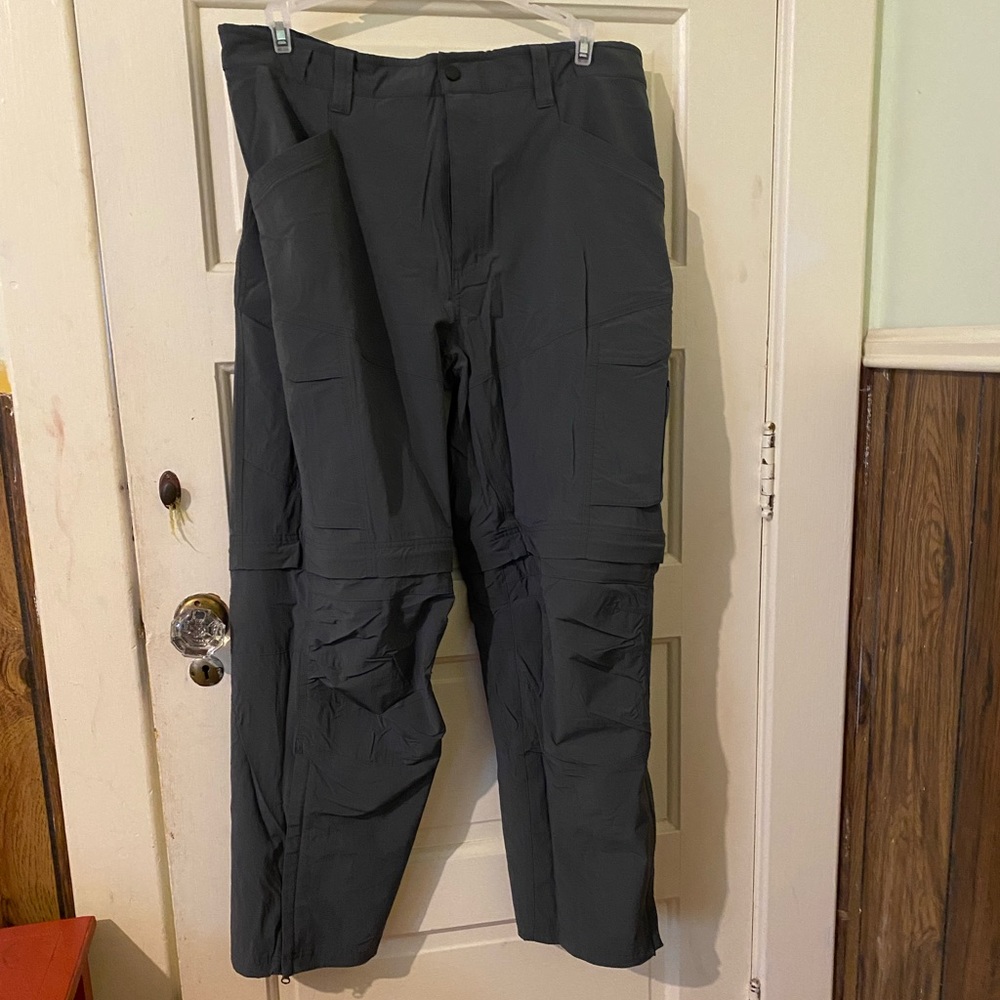 SCHEELS Outfitters Men’s Gray Outdoor Pants Convertible Long/Short XL/30